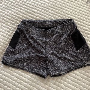 Athleta Girl Record Breaker 3” Short - size XXL/16